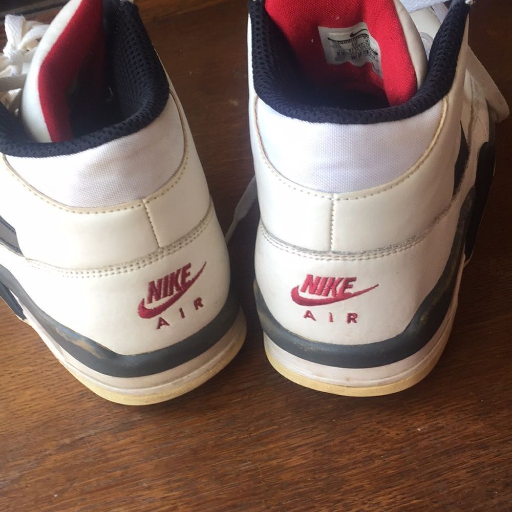 Nike Air Flight Shoes Size 11 - Picture 6 of 17